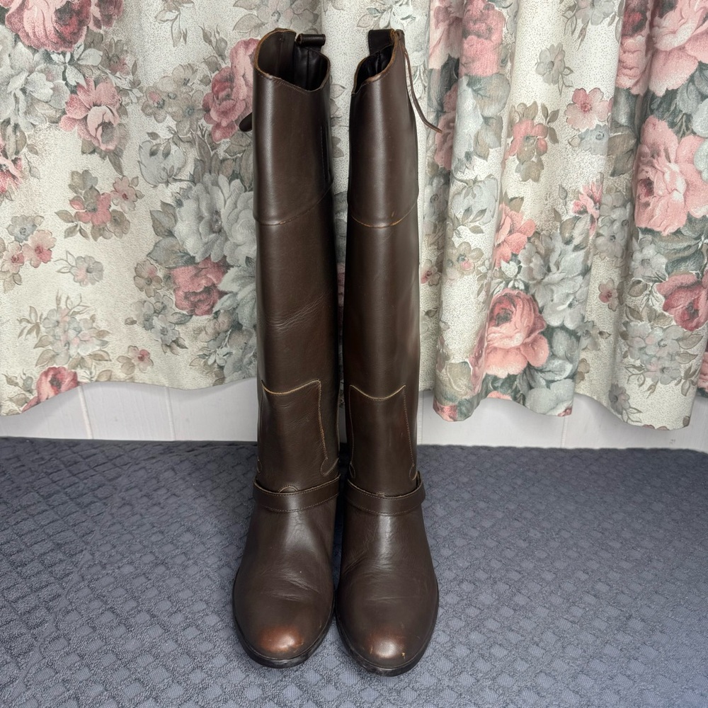 GOLDEN GOOSE CHARLIE WOMEN BOOTS IN DARK BROWN LEATHER & CLAMO ON THE HEEL - Picture 2 of 15